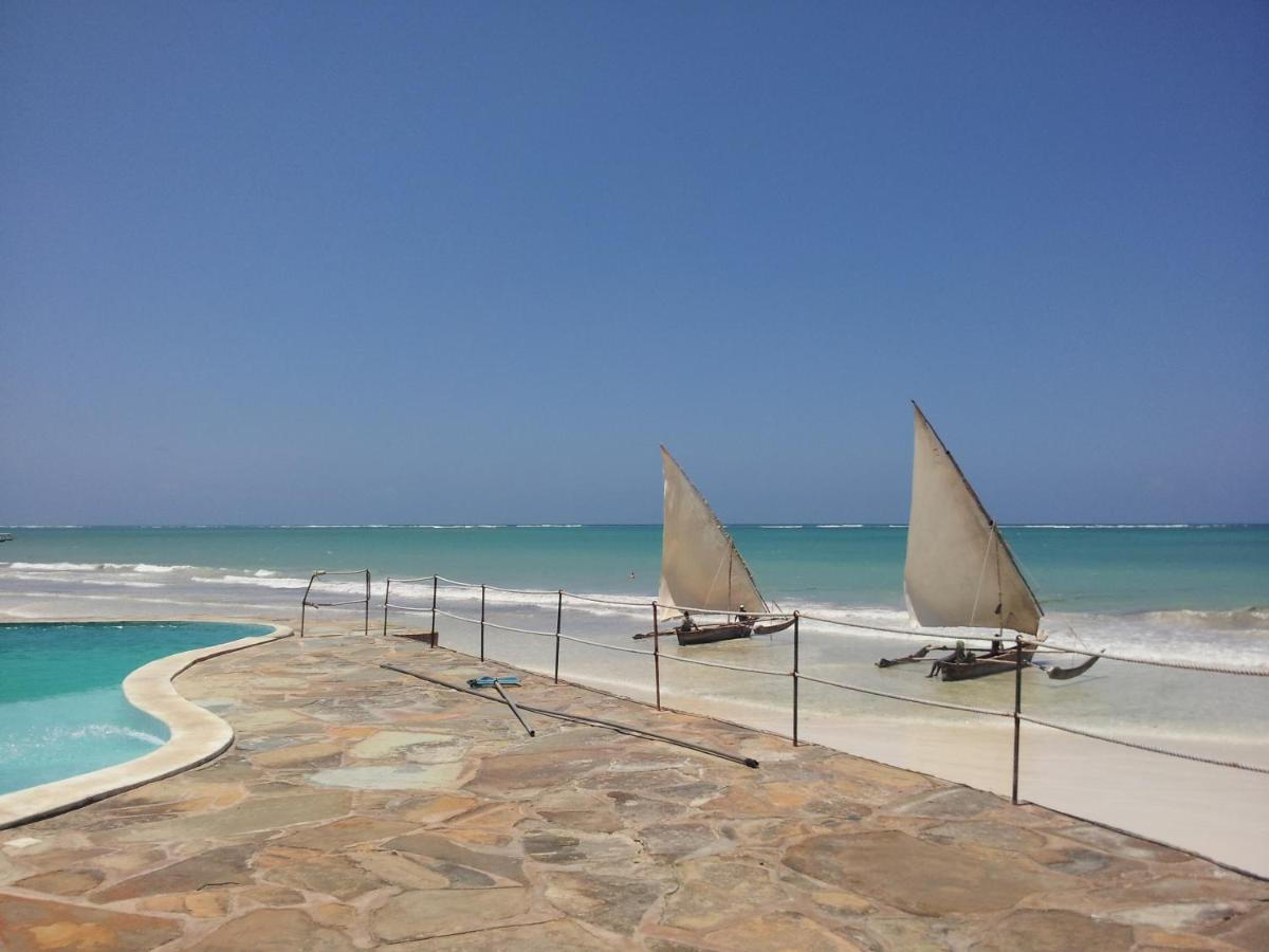 Kusini Beach Cottages Diani Beach Εξωτερικό φωτογραφία